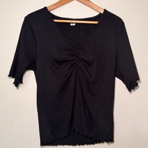 Old Navy Black Ruched Front Ribbed Top Lettuce Hem Stretch Tee XL